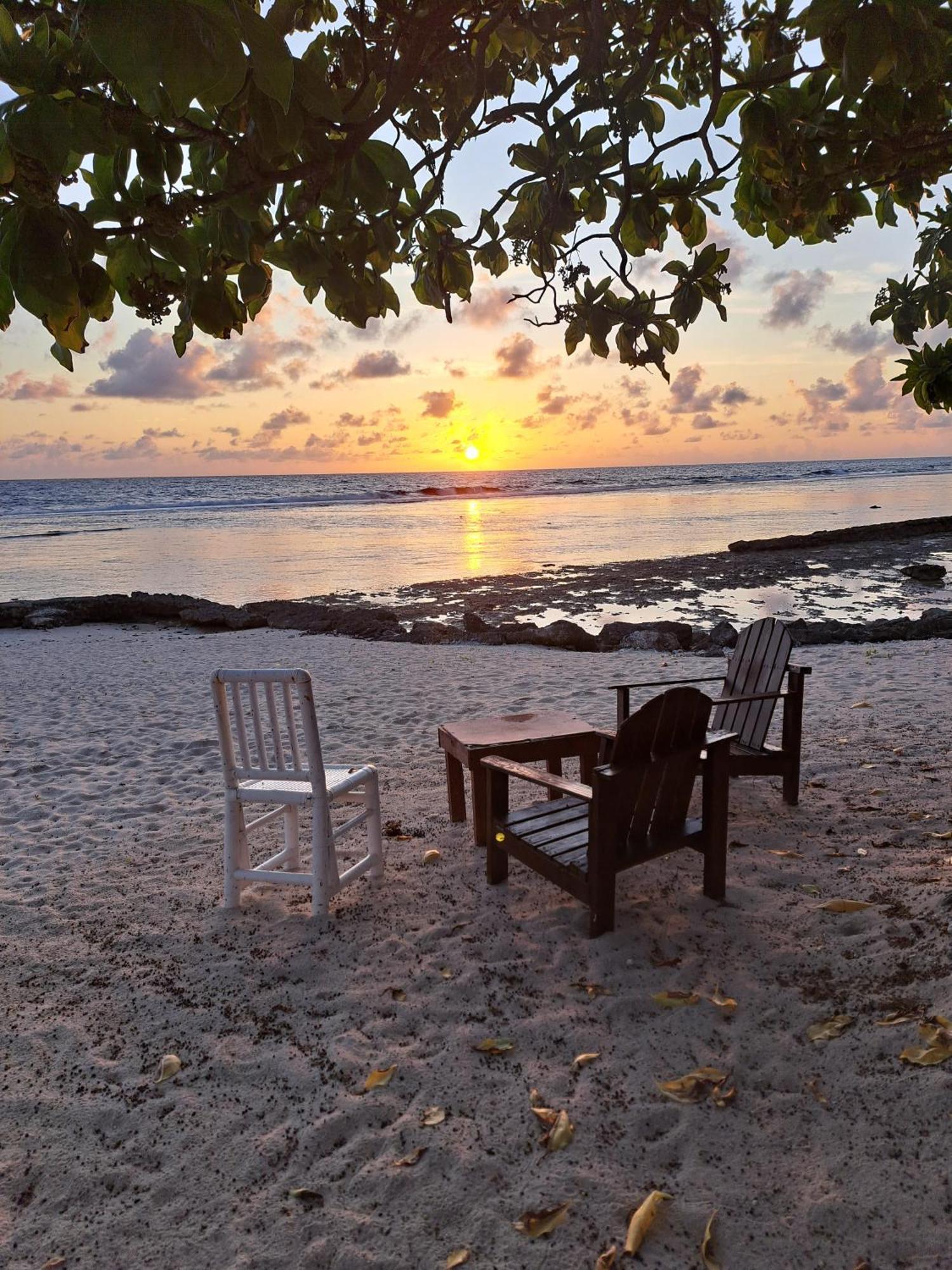 Tifaifai Et Cafe Huahine Bed & Breakfast Фаре Екстериор снимка
