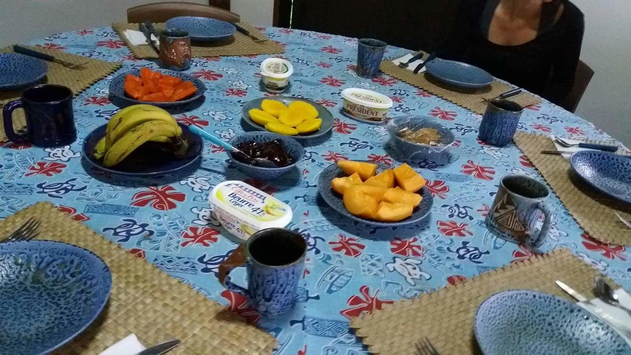 Tifaifai Et Cafe Huahine Bed & Breakfast Фаре Екстериор снимка