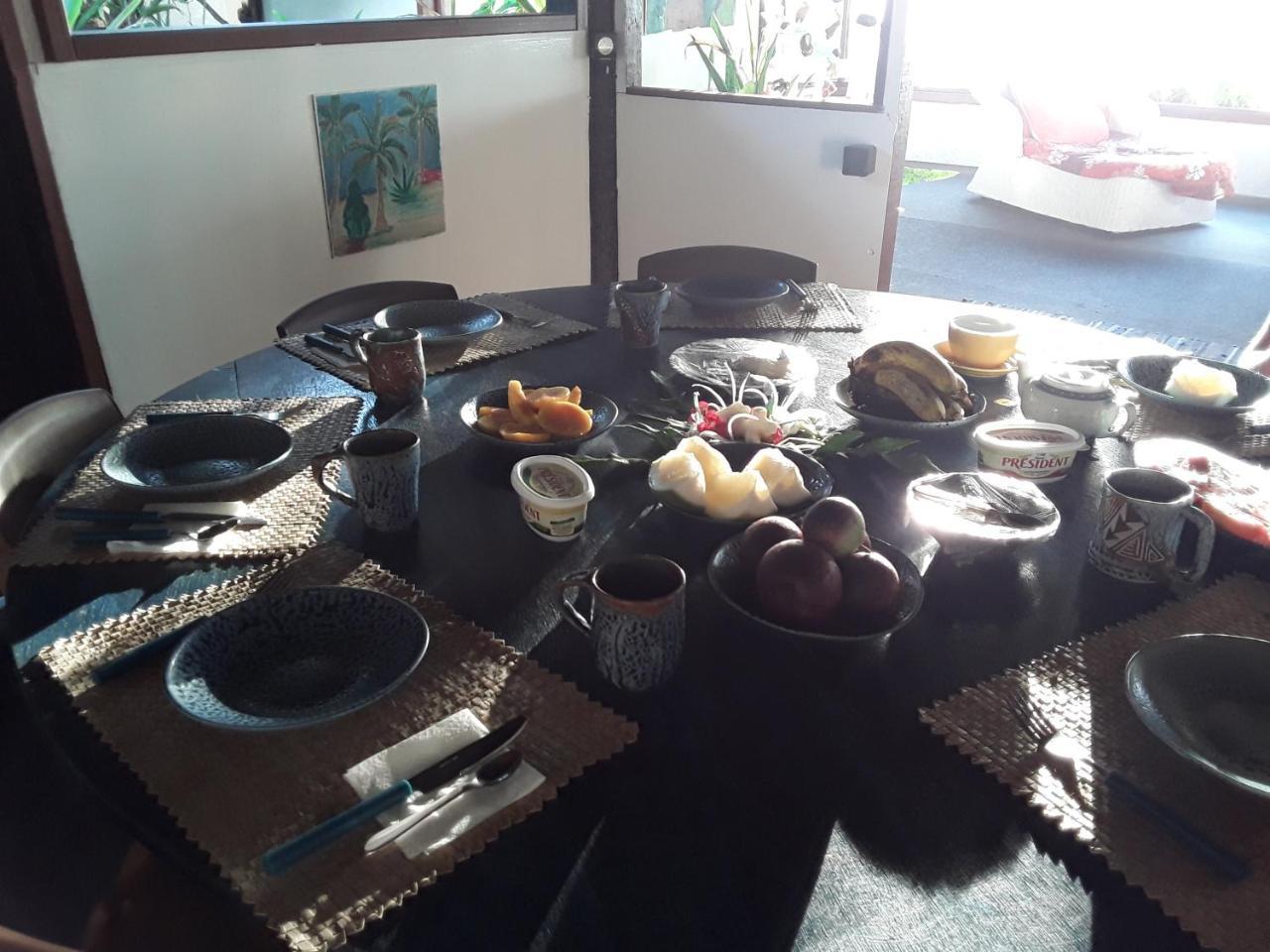 Tifaifai Et Cafe Huahine Bed & Breakfast Фаре Екстериор снимка
